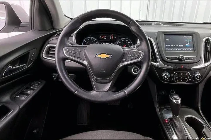 $12990 : Chevrolet Equinox 2018 LT 4d image 5