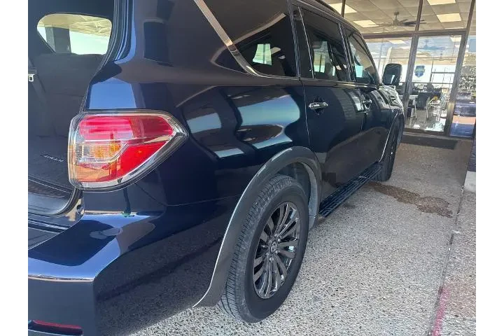 $17827 : Nissan Armada 2018 4x2 Plati image 4