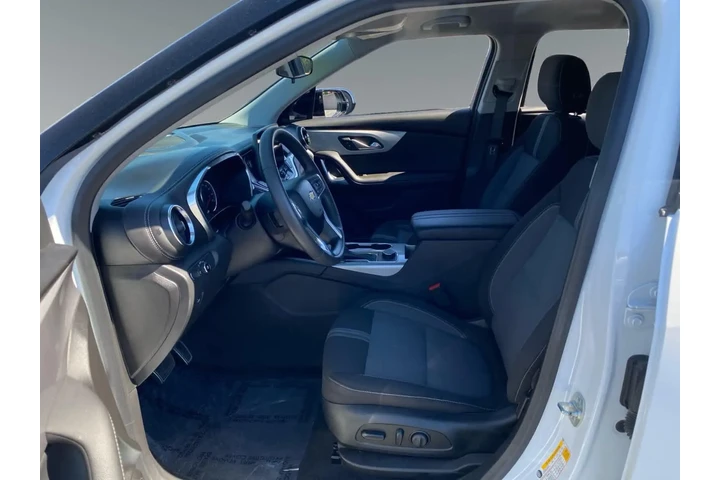 $32538 : Chevrolet Blazer 2023 LT 4dr image 9