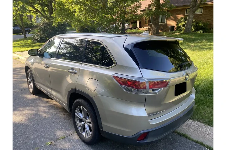$9900 : 2014 Toyota Highlander XLE image 6