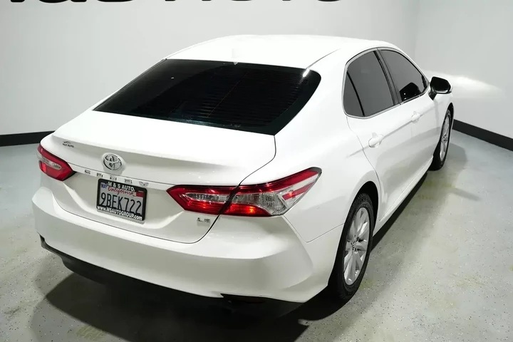 $16138 : 2019 Camry image 7