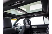 $22995 : Ford Explorer 2022 AWD ST 4d thumbnail