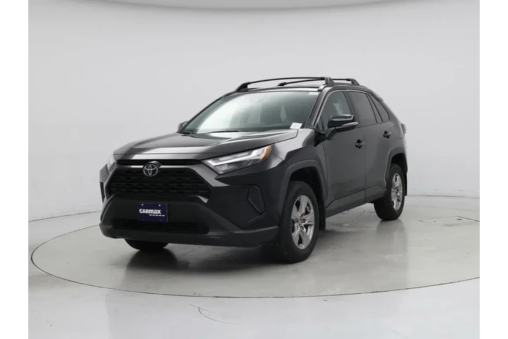 $31998 : Toyota RAV4 2024 AWD XLE 4dr image 4