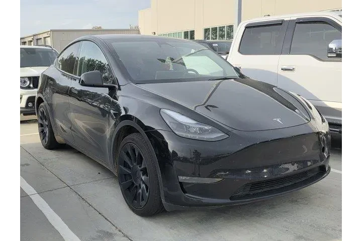 $34491 : Tesla Model Y 2024 AWD Long image 3