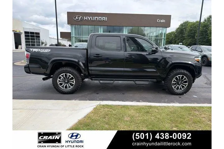 $38918 : Toyota Tacoma 2021 4x4 TRD S image 1