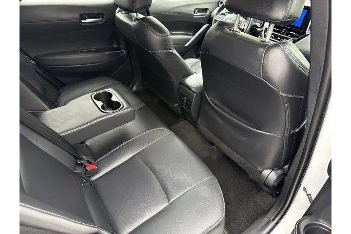 $28995 : Toyota Corolla Cross 2023 AW image 9