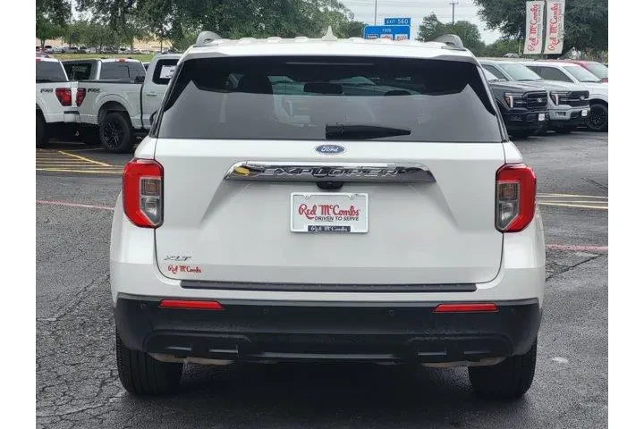 $24500 : Ford Explorer 2023 XLT 4dr S image 4
