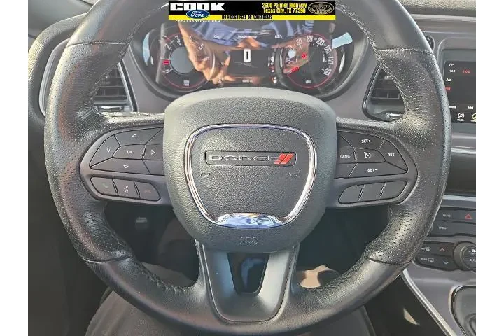 $23983 : Dodge Challenger 2022 SXT 2d image 7