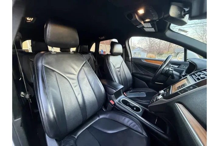 $15999 : 2019 MKC Select image 7