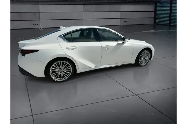 $32998 : Lexus IS 300 2022 4dr Sedan image 8