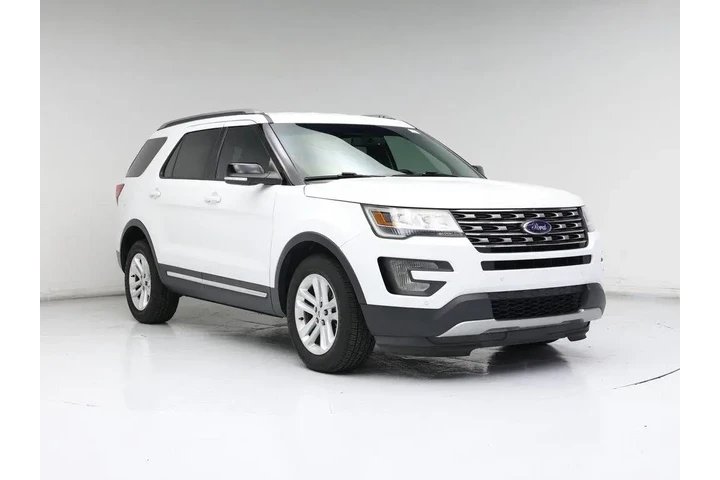 $18998 : Ford Explorer 2017 XLT 4dr S image 1