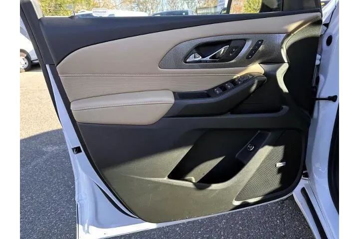 $36888 : Chevrolet Traverse 2023 4x4 image 8