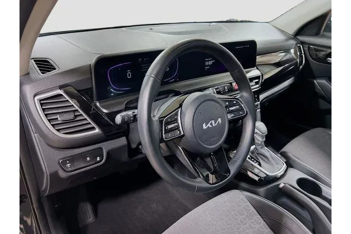 $24999 : Kia Seltos 2025 S 4dr SUV image 9