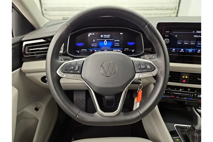 $19998 : Volkswagen Jetta 2025 S 4dr image 10