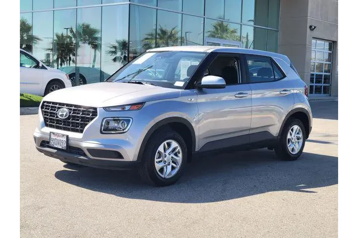 $19859 : Hyundai VENUE 2026 SE 4dr Cr image 7