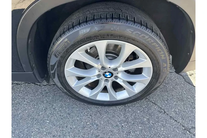 $12910 : 2016 X5 xDrive35i image 10