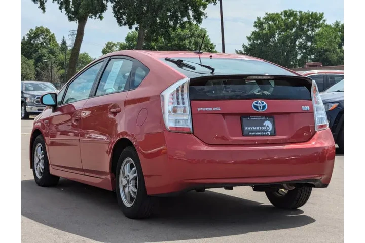 $7995 : 2010 Prius IV image 7