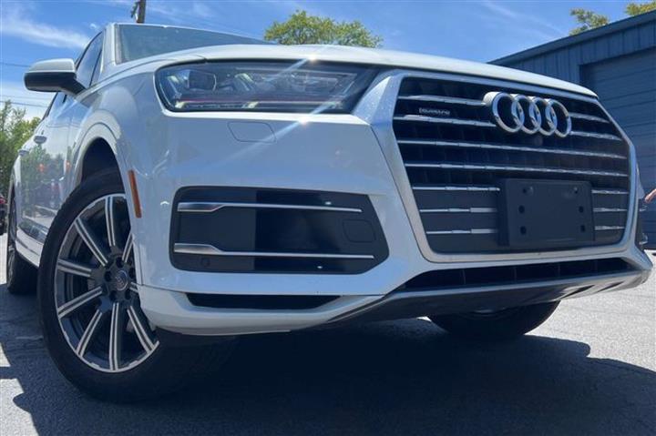 $18888 : 2017 Q7 3.0T quattro Premium image 1