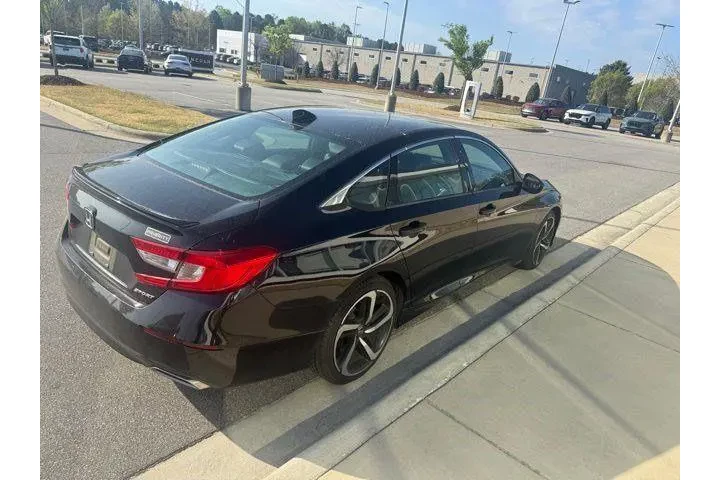 $19421 : Honda Accord 2018 Sport 4dr image 6