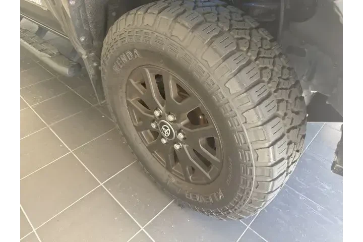 $32696 : Toyota Tacoma 2024 4x2 SR 4d image 5