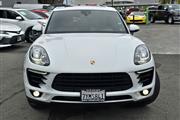 $28995 : 2017 Macan thumbnail