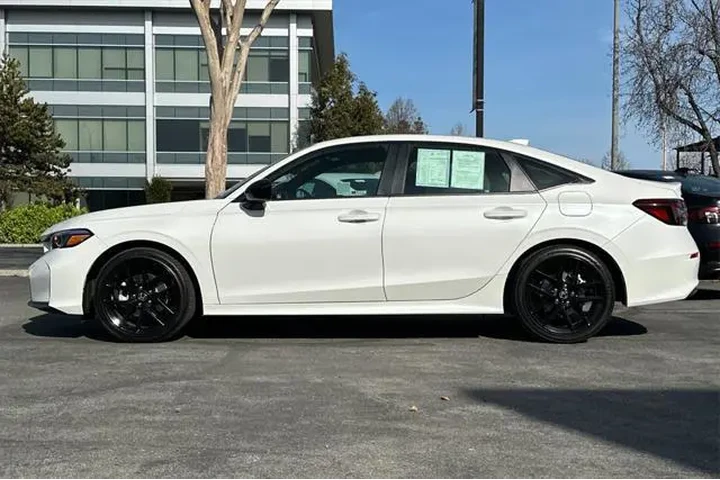 $29821 : Honda Civic Hybrid 2026 Spor image 6