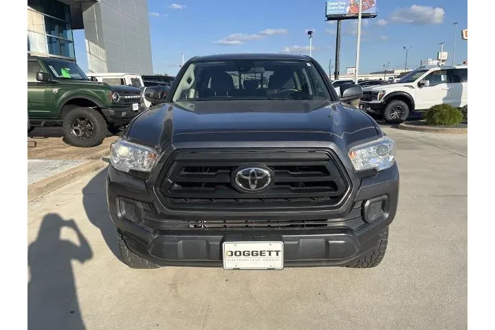 $28590 : Toyota Tacoma 2021 4x2 SR5 4 image 2