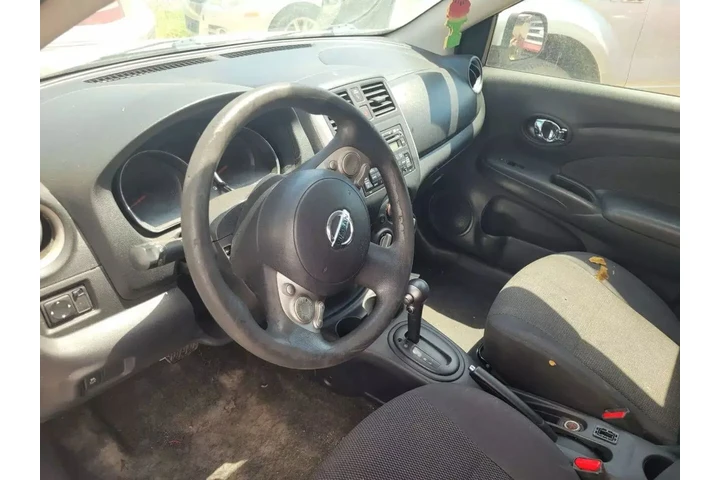 $2000 : 2013 NISSAN VERSA2013 NISSAN image 6