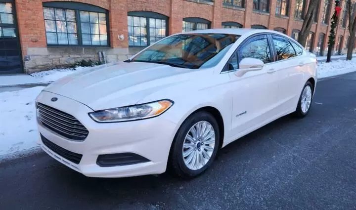 $7795 : 2015 Fusion Hybrid SE image 3