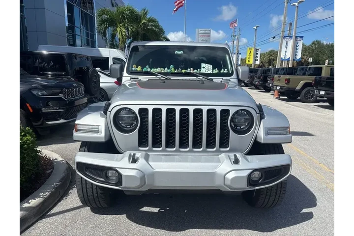 $29994 : Jeep Gladiator 2022 4x4 High image 2