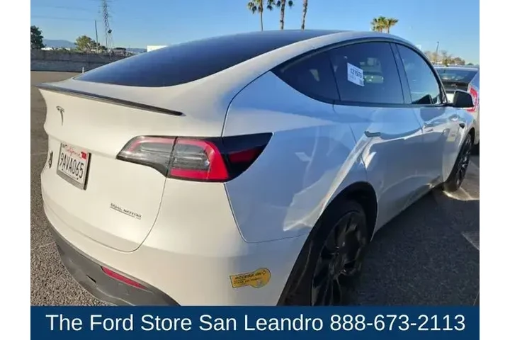 $27750 : Tesla Model Y 2021 AWD Long image 6