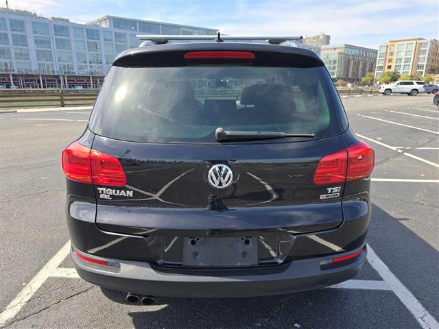 $9950 : 2017 VOLKSWAGEN TIGUAN image 9