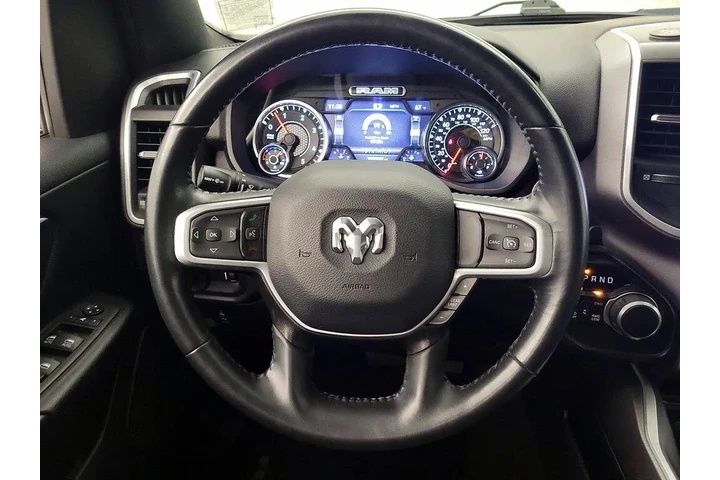 $36998 : Ram 1500 2023 4x4 Big Horn 4 image 10