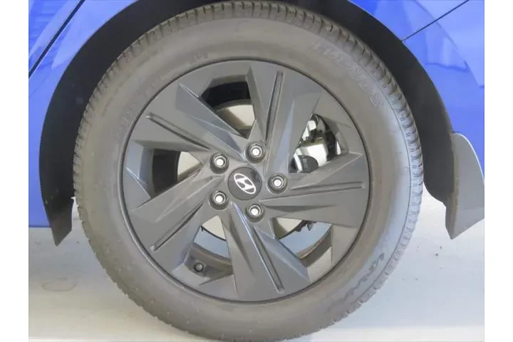 $21680 : Hyundai ELANTRA Hybrid 2023 image 9