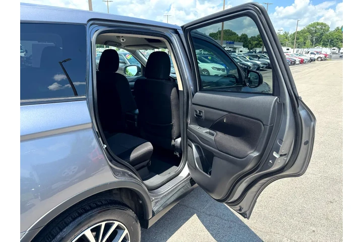 $8980 : 2018 Outlander SEL S-AWC image 9