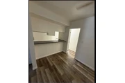 $1100 : Remodelado apt huntington park thumbnail