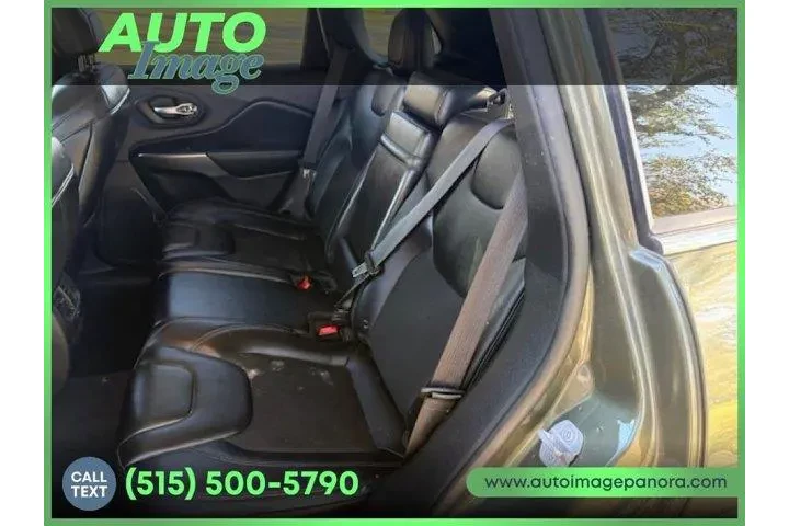 Jeep Cherokee 2019 4x4 Altit image 10