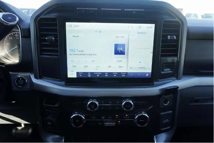 $35988 : Ford F-150 2022 4x2 XLT 4dr image 8