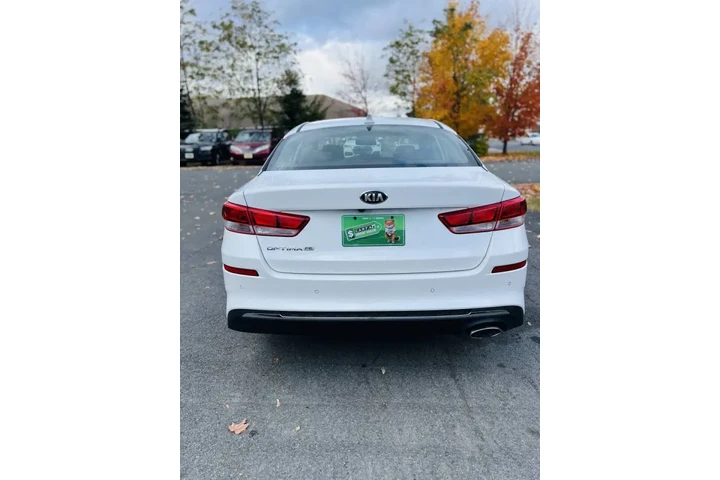 $12500 : 2019 Optima LX image 9