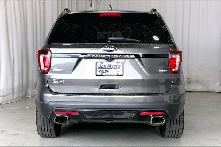 $17951 : Ford Explorer 2017 AWD Sport image 4