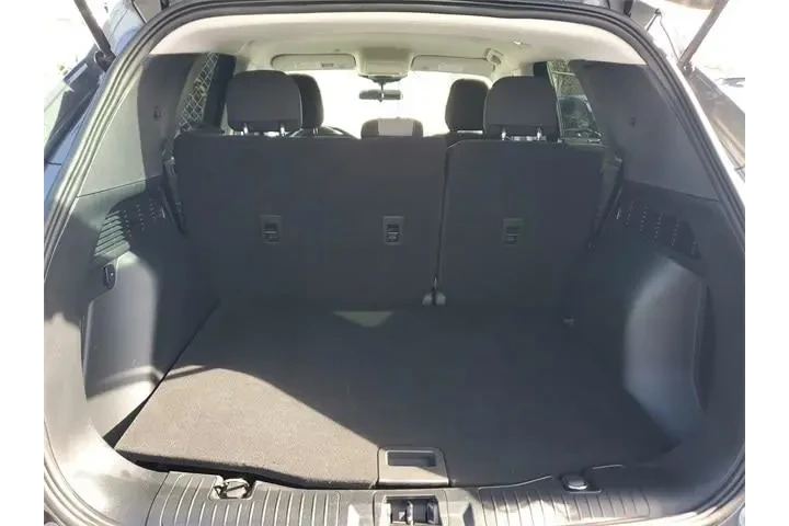 $15590 : Ford Escape 2022 S 4dr SUV image 8