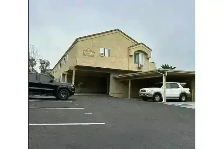 $2225 : APT. 2 RECS. 2 BAÑOS image 4