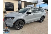 $32449 : Kia Sorento 2023 AWD SX 4dr thumbnail