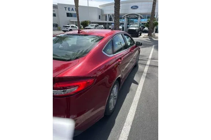 $12421 : Ford Fusion Hybrid 2019 SE 4 image 2