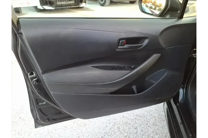 $17792 : Toyota Corolla 2022 LE 4dr S image 9