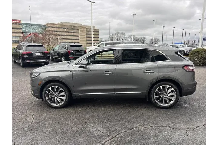 $39985 : Lincoln Nautilus 2023 AWD Re image 4