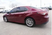 $14388 : Toyota Camry 2018 XLE 4dr Se thumbnail