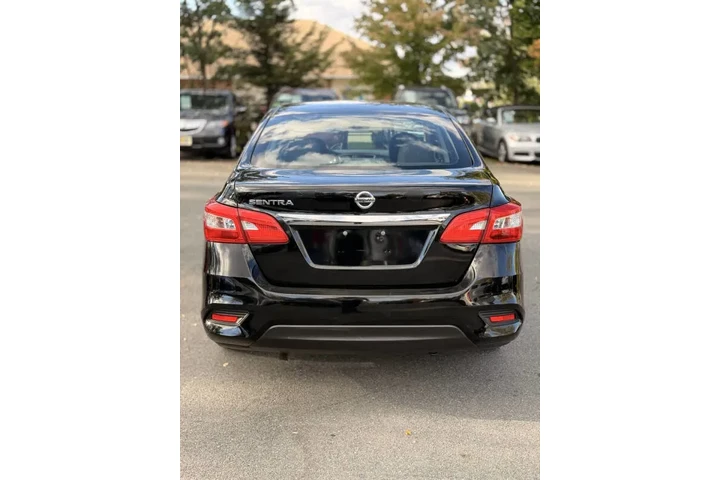 $9995 : 2018 Sentra S image 9