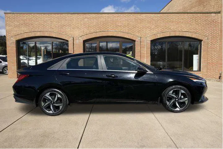 $19000 : Hyundai ELANTRA 2023 Limited image 2