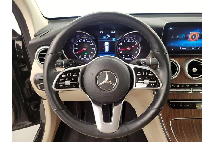 $32998 : Mercedes-Benz GLC 2022 AWD G image 10